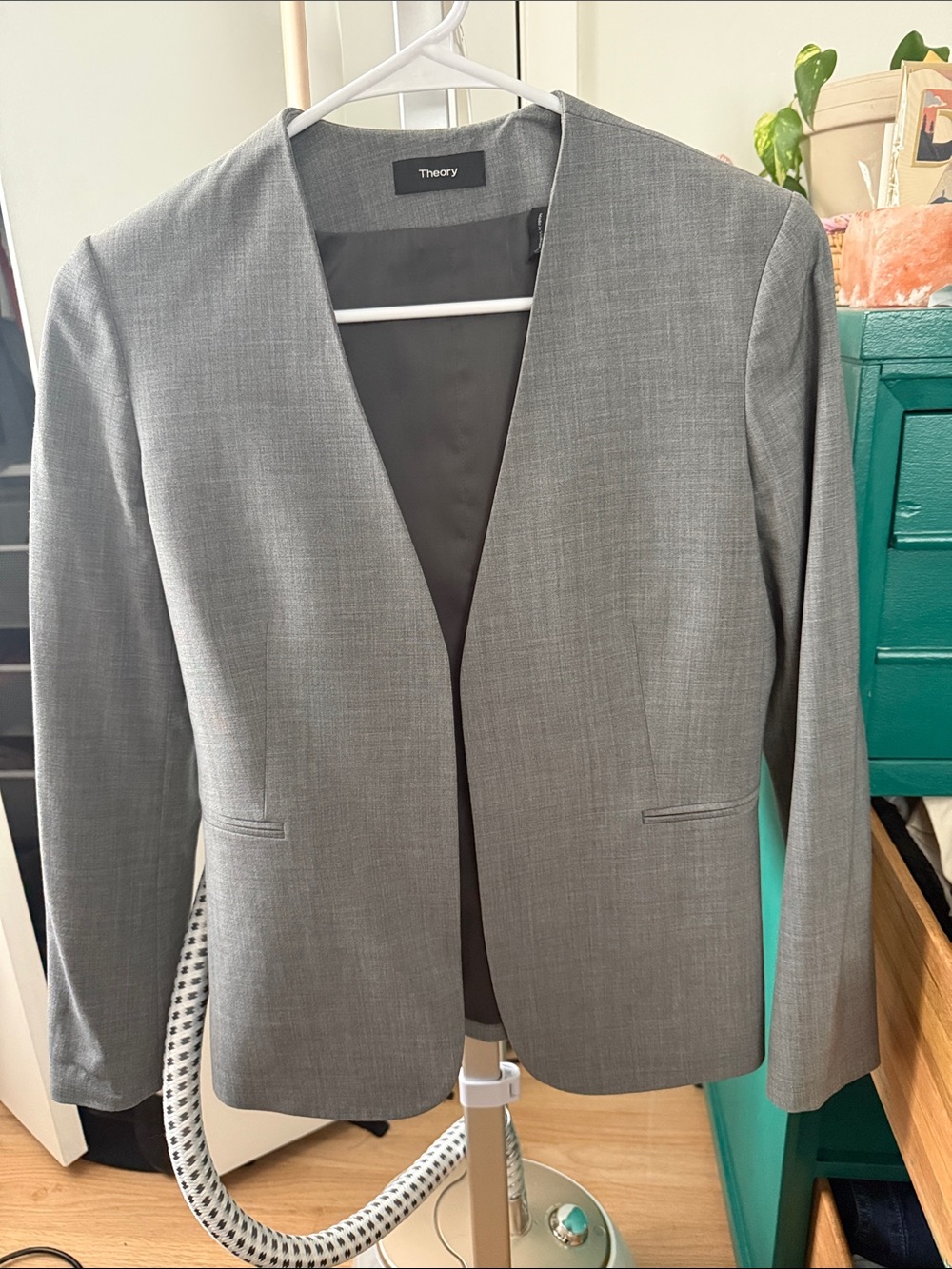 Theory Gray Women's V-Neck Open Blazer
